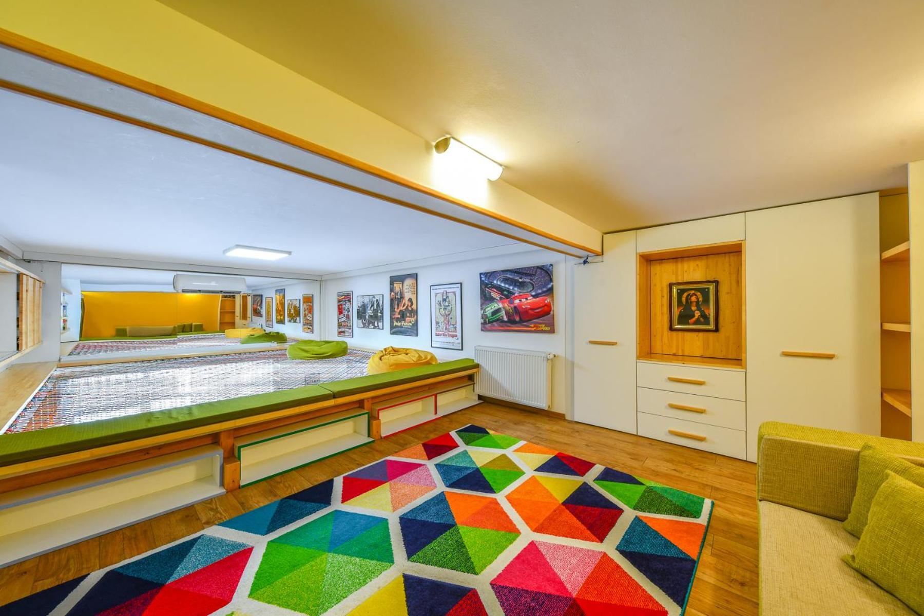 The Movie Apartment Cluj-Napoca Ngoại thất bức ảnh