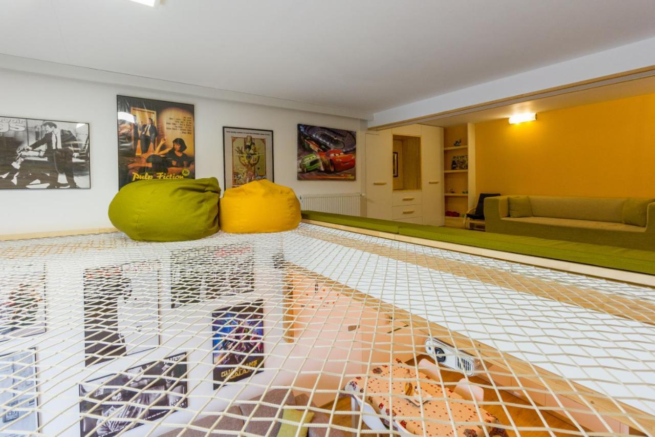 The Movie Apartment Cluj-Napoca Ngoại thất bức ảnh